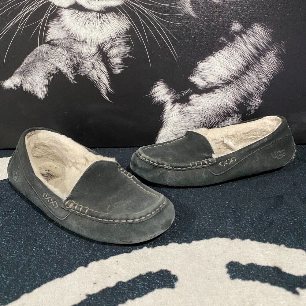 UGG Ansley 1106878 Moccasin Slipper Women's 9 Black Suede Comfort Wool Lined